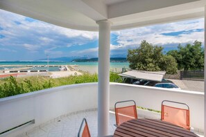 Apartment (A2) | Balcony - Apartments Blue Skies (Razanac)