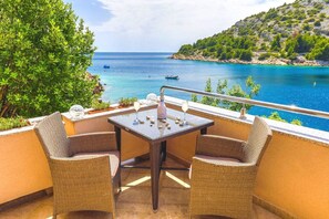 Terrace/patio - House Silva (Rogoznica)