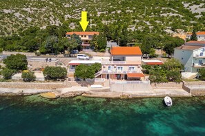 Aerial view - Apartment Irmica (Karlobag)