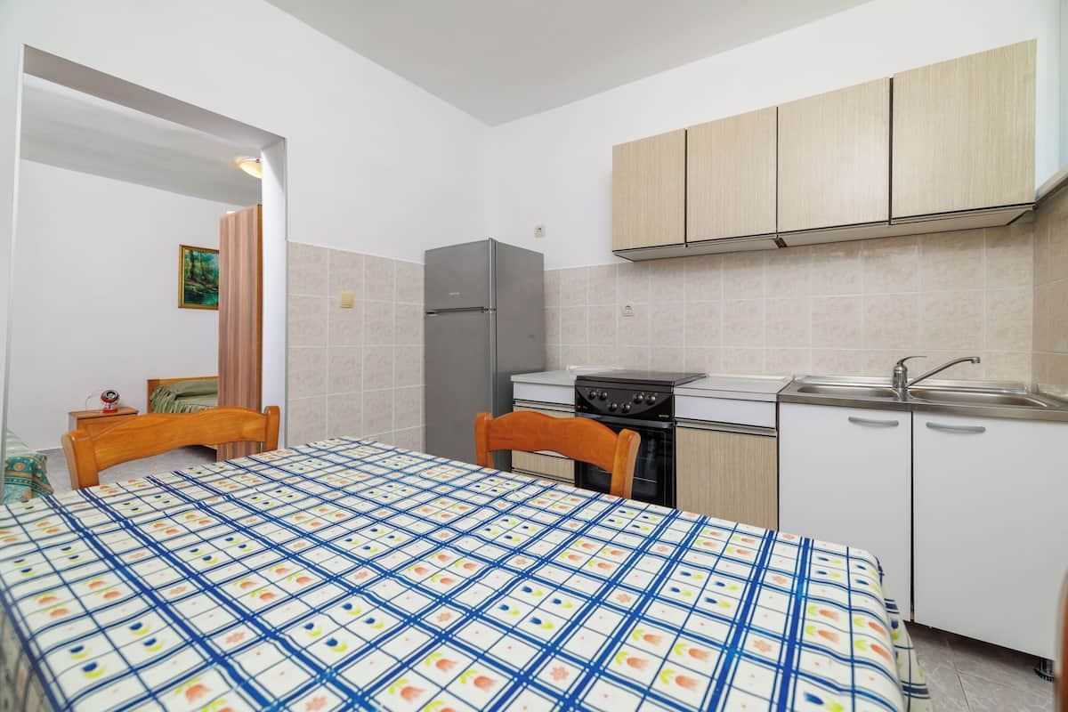 開放式客房 (A5) | 私人廚房 | 雪櫃、爐具、廚房用具/餐具/器皿