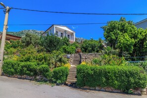 Building design - Apartment Ivan (Karlobag)