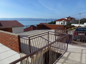 Property grounds - Apartments Sunset (Omis)