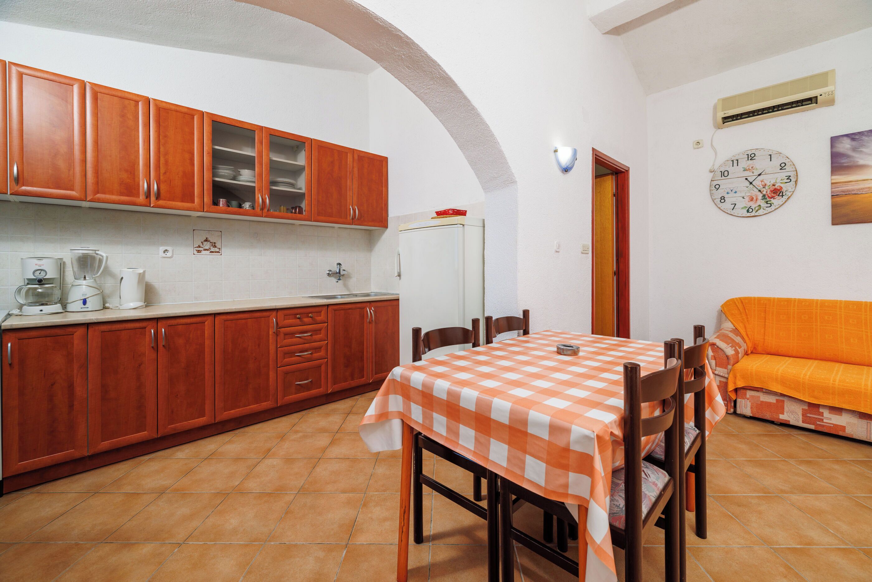 Studio (A3) | Private kitchen | Fridge, stovetop, espresso maker, cookware/dishes/utensils