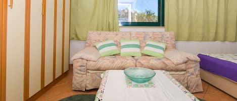 อพาร์ทเมนท์ (A1) | เตารีด/โต๊ะรีดผ้า, Wi-Fi ฟรี