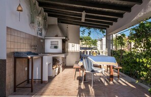 Outdoor dining - Apartments Brane (Okrug)