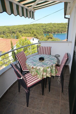 Apartment (A5) | Balcony - Apartments Jole (Jelsa)