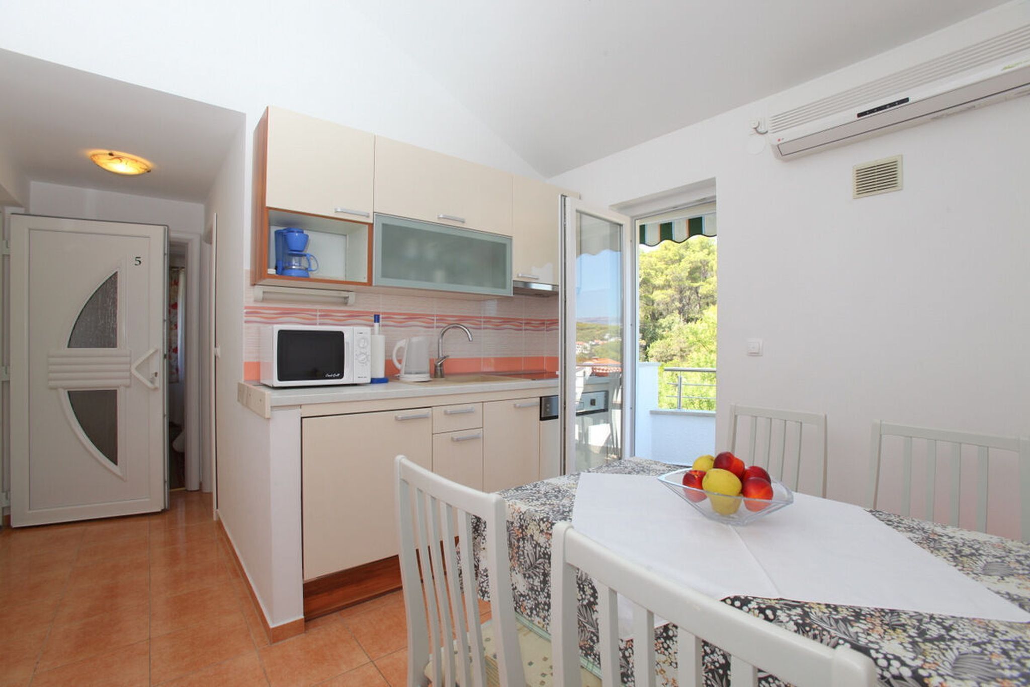 Apartment (A5) | Private kitchen | Fridge, microwave, stovetop, espresso maker