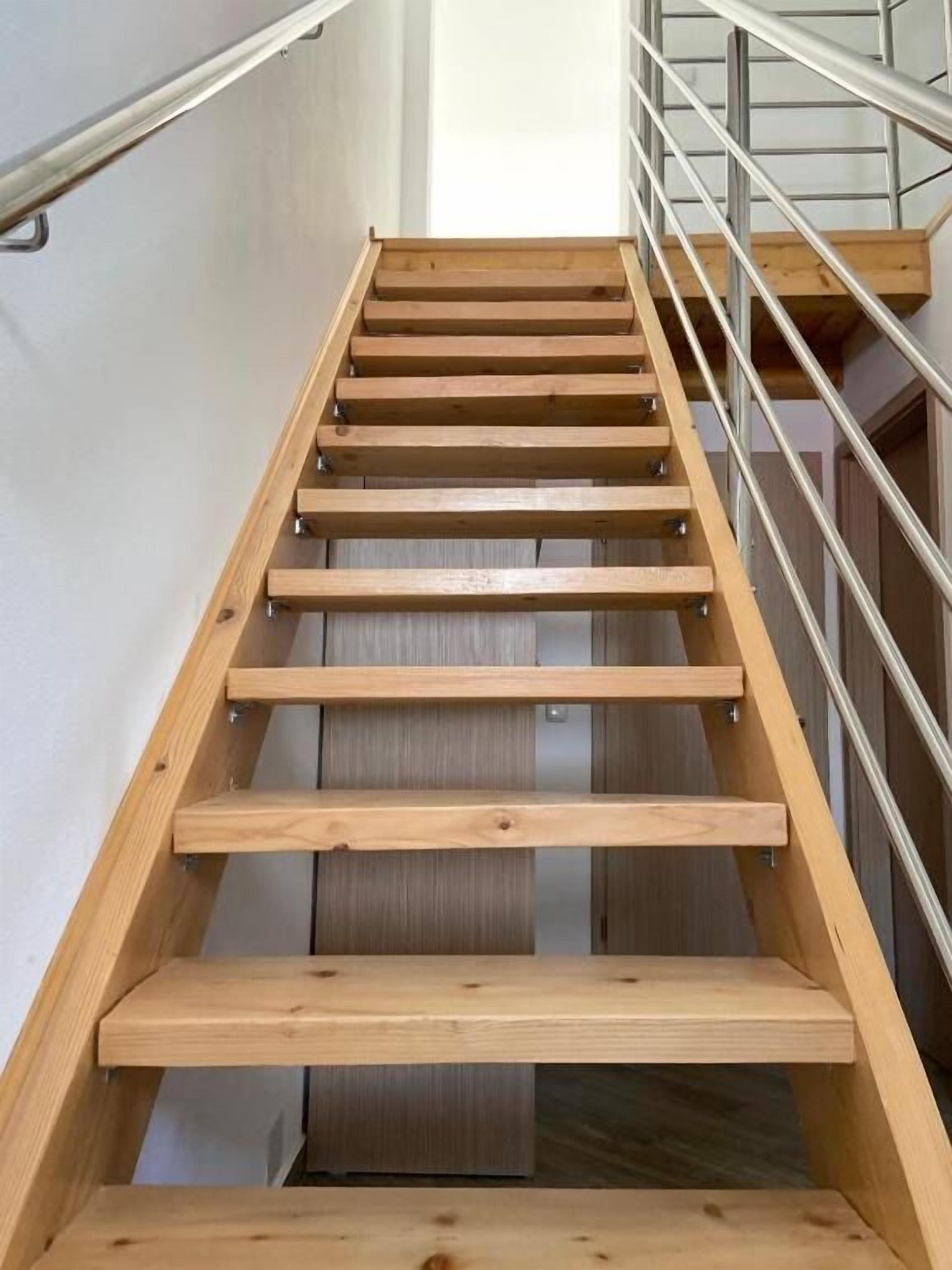Apartment (A2) | Staircase