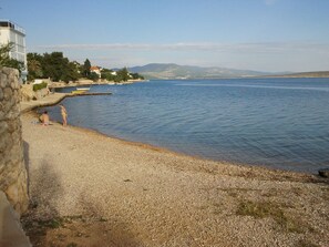 Beach nearby - Apartments Dubravko (Jasenice)