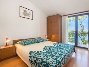 Apartment (A2)