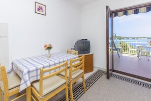 Appartamento (A4) | Pasti