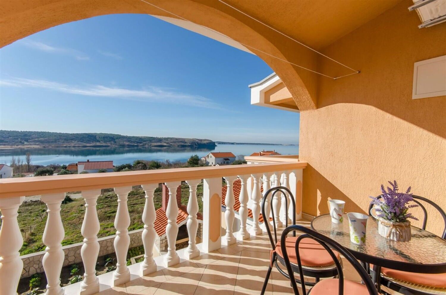 Apartment (A2) | Terrace/patio