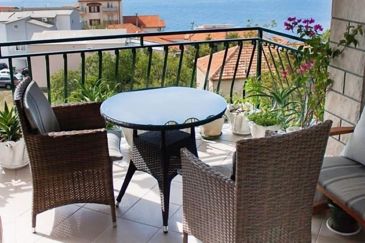 Studio (A3) | Water view