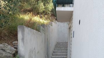 Apartment (A1) | Staircase