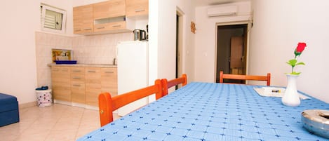 Apartment (A1) | Private kitchen