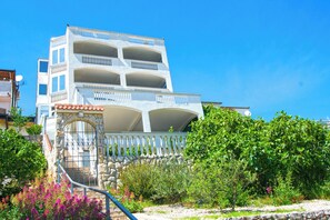 Building design - Apartments Zaborac (Pakostane)