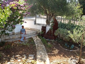 Garden - Apartment Zeljka (Rogoznica)