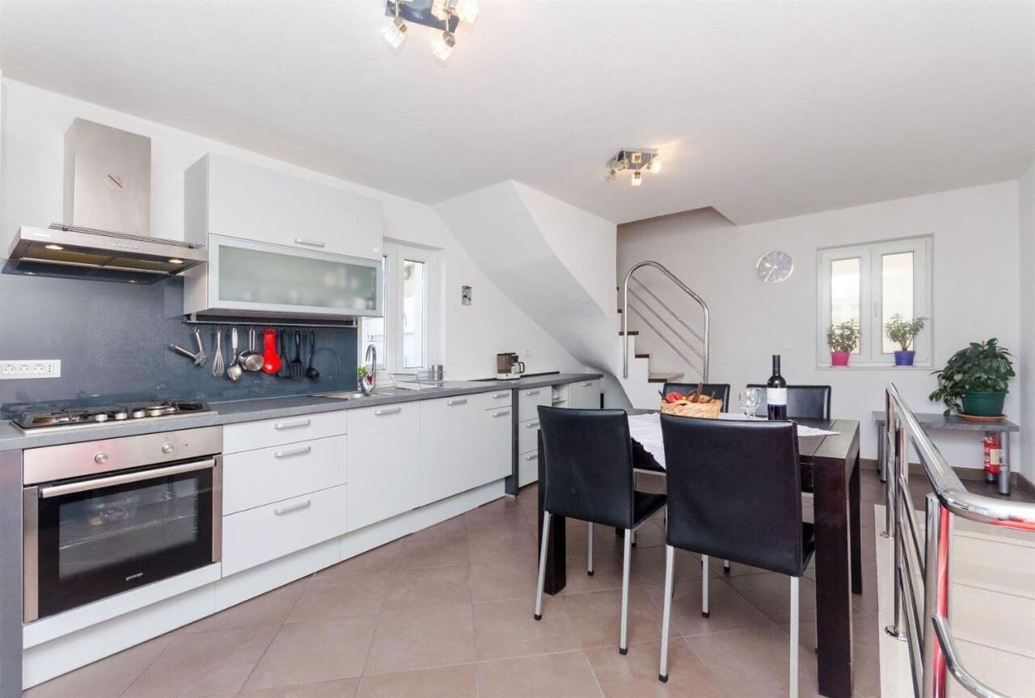 Apartment (A2) | Private kitchen | Fridge, oven, stovetop, dishwasher