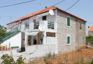 Building design - Apartments Tonci (Kali)