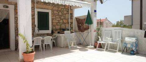 Căn hộ (A1) | Khu ẩm thực ngoài trời