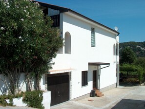 Building design - Apartments Ruza (Rab)