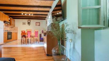 Apartment (A1) | Living room