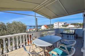 Balcony - Apartment Glory (Pasman)