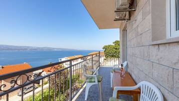 Apartment (A3) | Water view