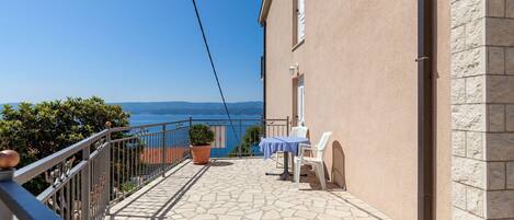 Studio (A2) | Terrace/patio