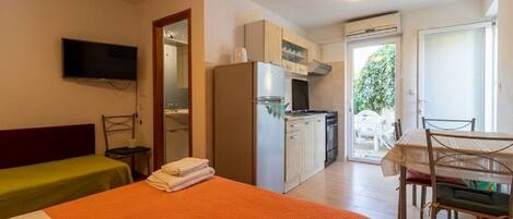 スタジオ (A2) | 内装