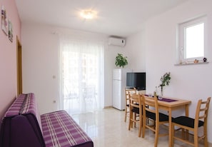 Apartment (A1) | Living room - Apartments Ljuba (Slivno)
