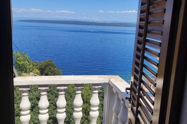 Apartment (A1) | Water view