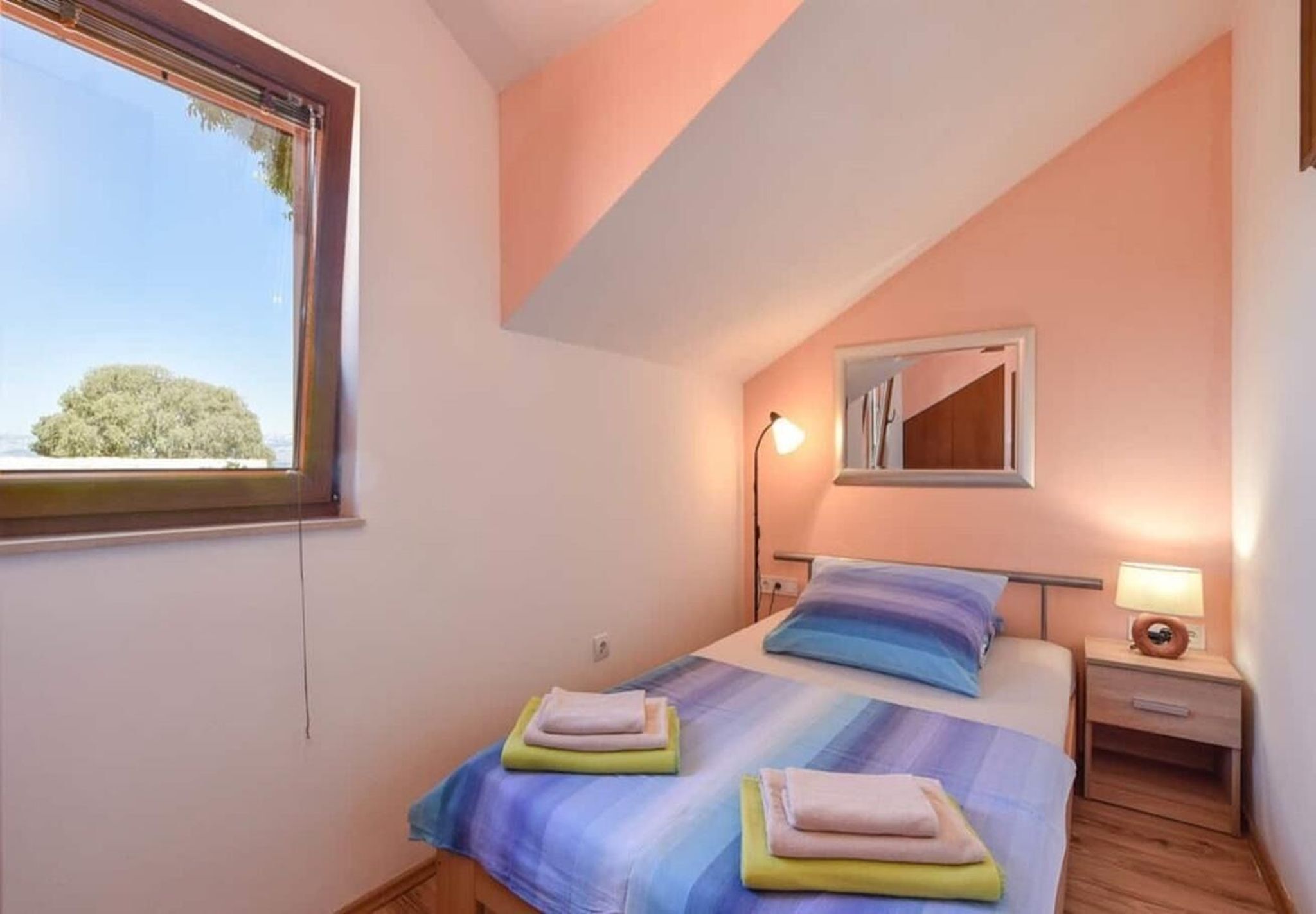 House | Iron/ironing board, free WiFi