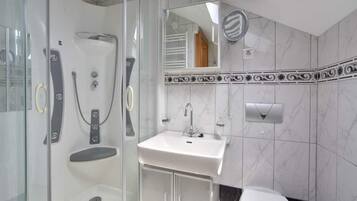 Ferienhaus | Badezimmer