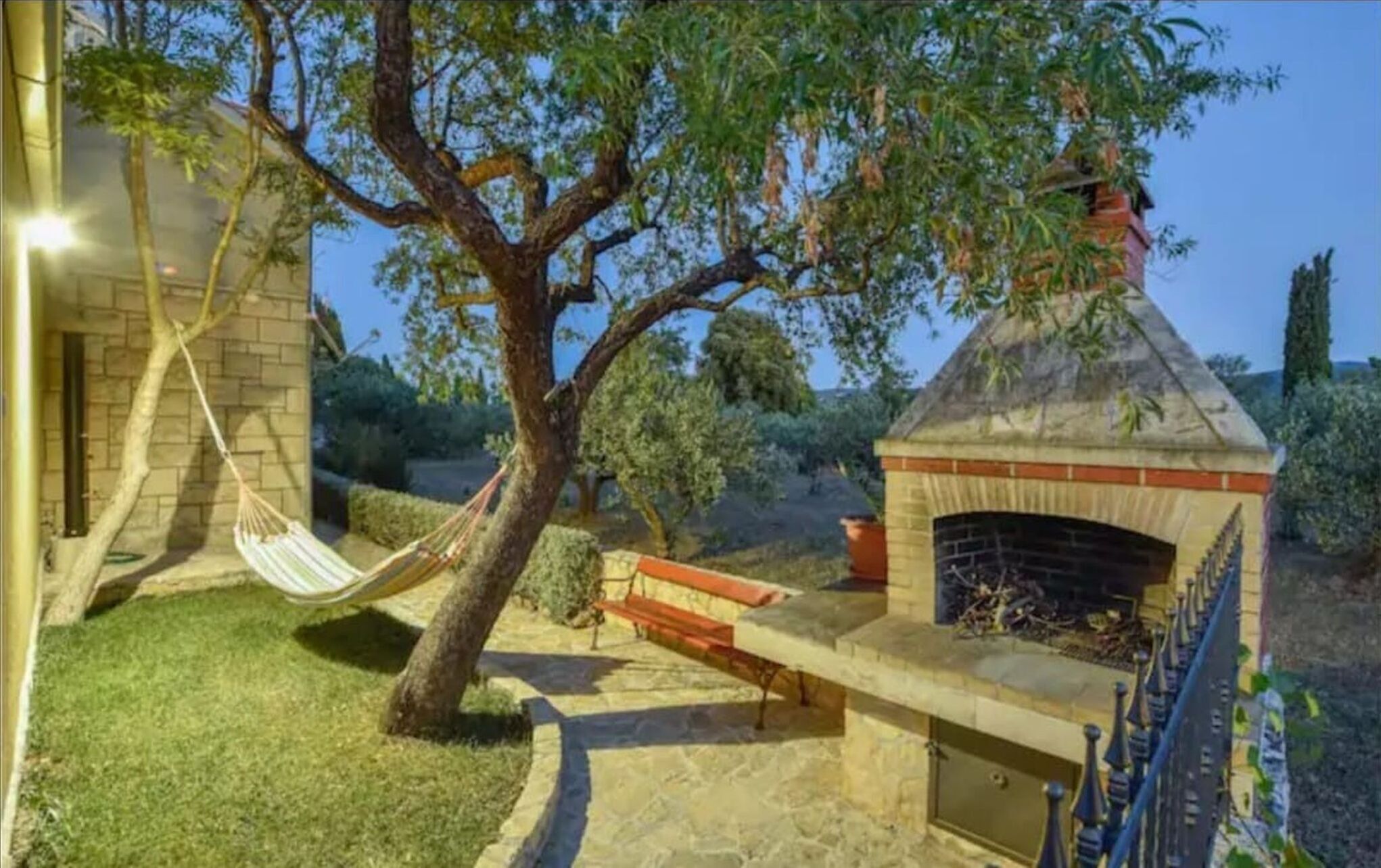 BBQ/picnic area