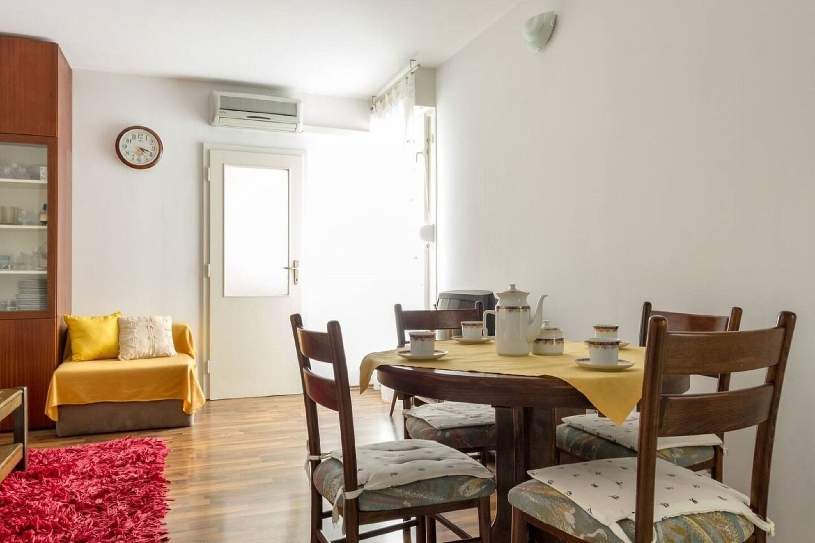 Apartment (A1) | Dining