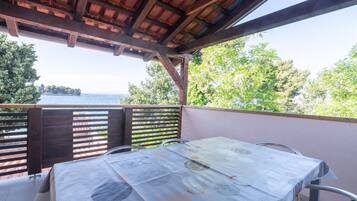 Apartment (A2) | Terrace/patio