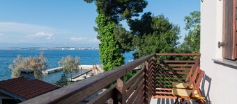 Apartments Tiho