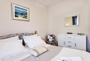 Apartment (A2) | Free WiFi - Apartments Vinx (Rogoznica)
