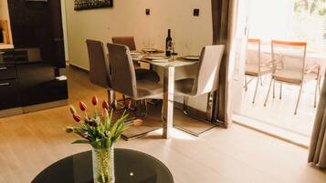 Apartment (A2) | Living room