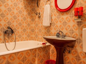 Apartment (A1) | Bathroom - Apartment Hajdi (Pucisca)