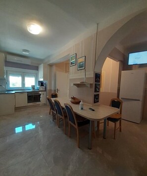 Apartment (A3) | Dining - Apartments Ivo (Vir)