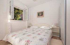 Apartemen (A1) | Setrika/meja setrika dan Wi-Fi gratis