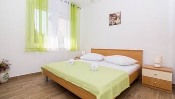 Apartment (A2) | Iron/ironing board, free WiFi
