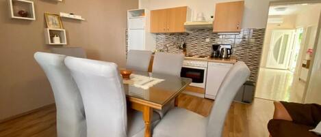 公寓 (A2) | 用餐