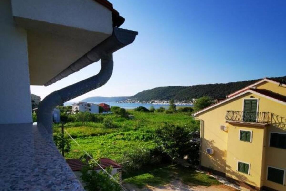 アパートメント (A1) | 航空写真