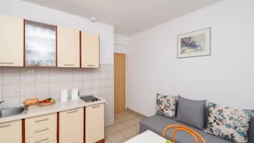 Apartment (A4) | Eigene Küche
