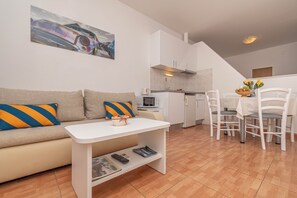 Estudio (A7) | Sala de estar