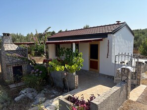 Kiến trúc tòa nhà