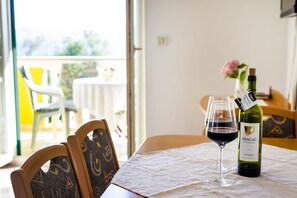 Apartment (A1) | Dining - Apartments Cloe (Zadar)